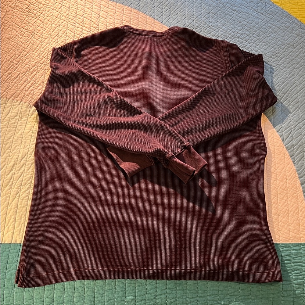 Banana Republic 2pk Men's Waffle Long-Sleeve Henleys - Black & Maroon - Large - Picture 8 of 9